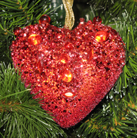 TLN1714 Красный   Сердечко с декором из драгоценностей красное, размер L
